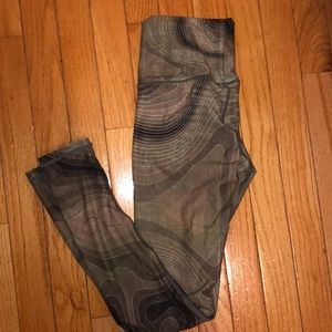 Niyama Sol size small mint condition super cute